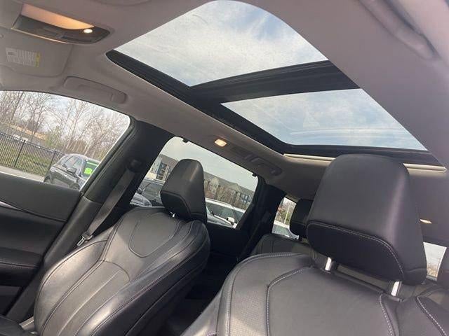 2023 INFINITI QX60 LUXE AWD