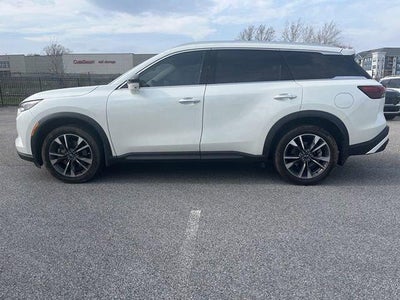2023 INFINITI QX60 LUXE AWD