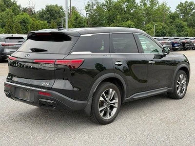 2023 INFINITI QX60 LUXE AWD