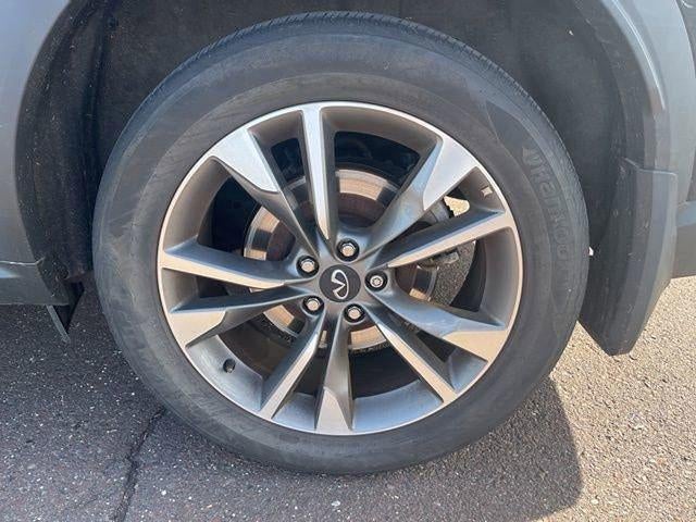 2023 INFINITI QX60 LUXE AWD