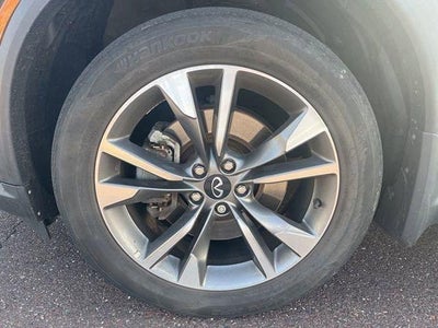 2023 INFINITI QX60 LUXE AWD