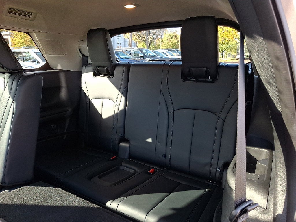 2023 INFINITI QX60 LUXE AWD