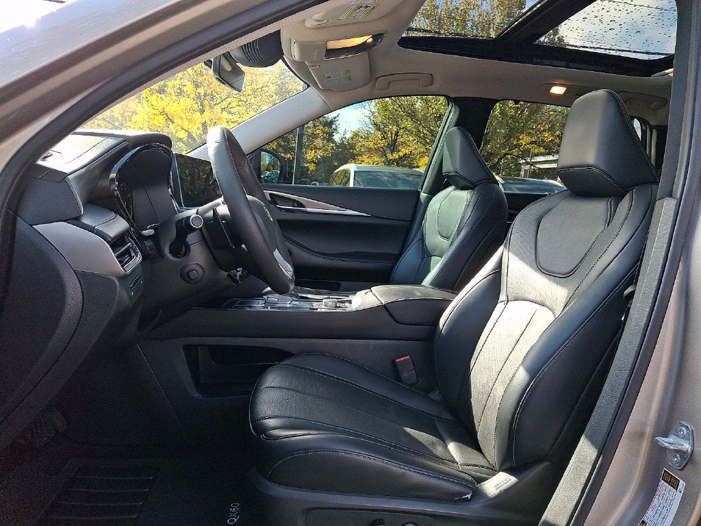2023 INFINITI QX60 LUXE AWD