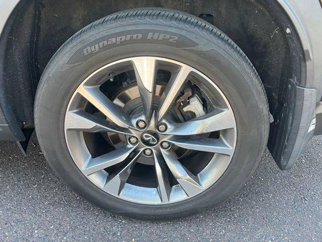2023 INFINITI QX60 LUXE AWD