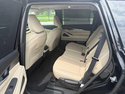 2023 INFINITI QX60 LUXE AWD
