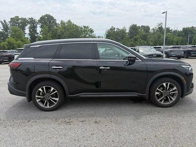 2023 INFINITI QX60 LUXE AWD