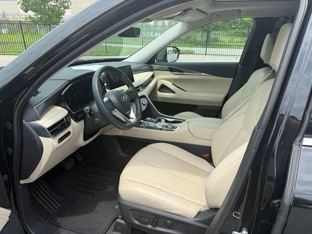 2023 INFINITI QX60 LUXE AWD