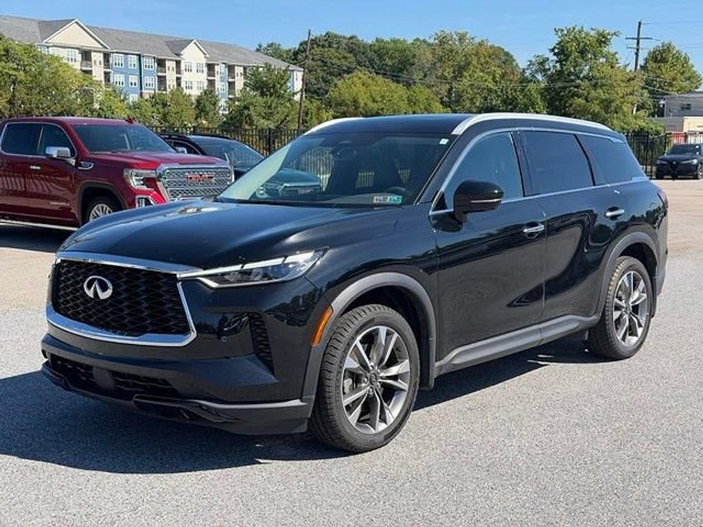 2023 INFINITI QX60 LUXE AWD