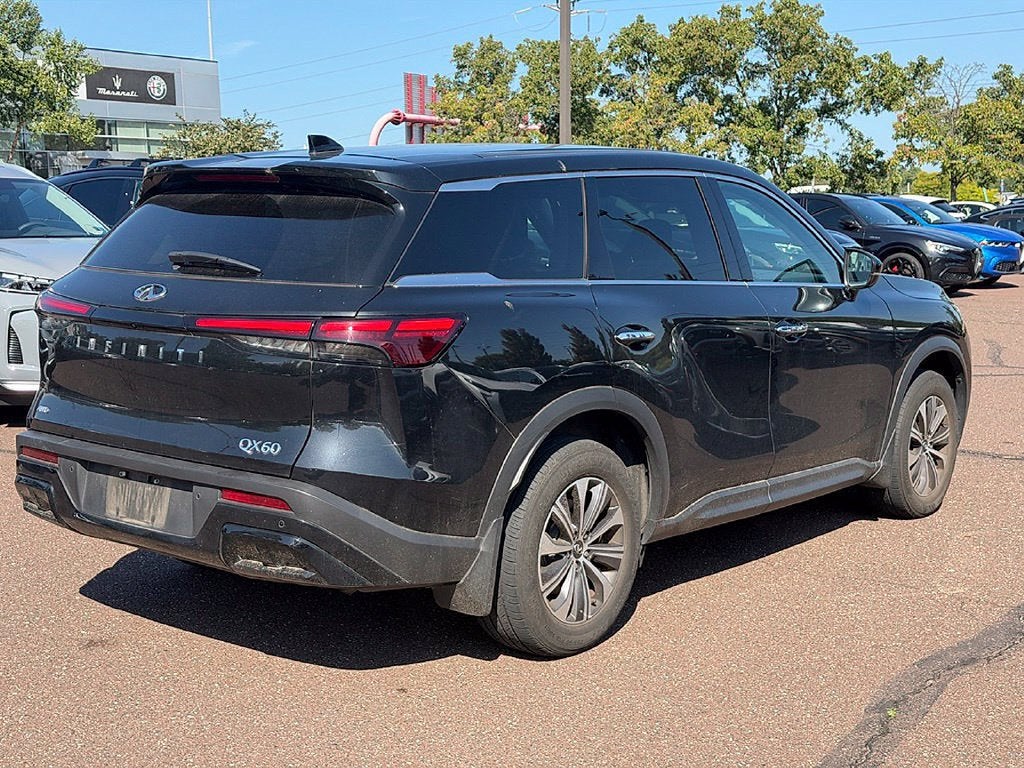 2023 INFINITI QX60 LUXE AWD
