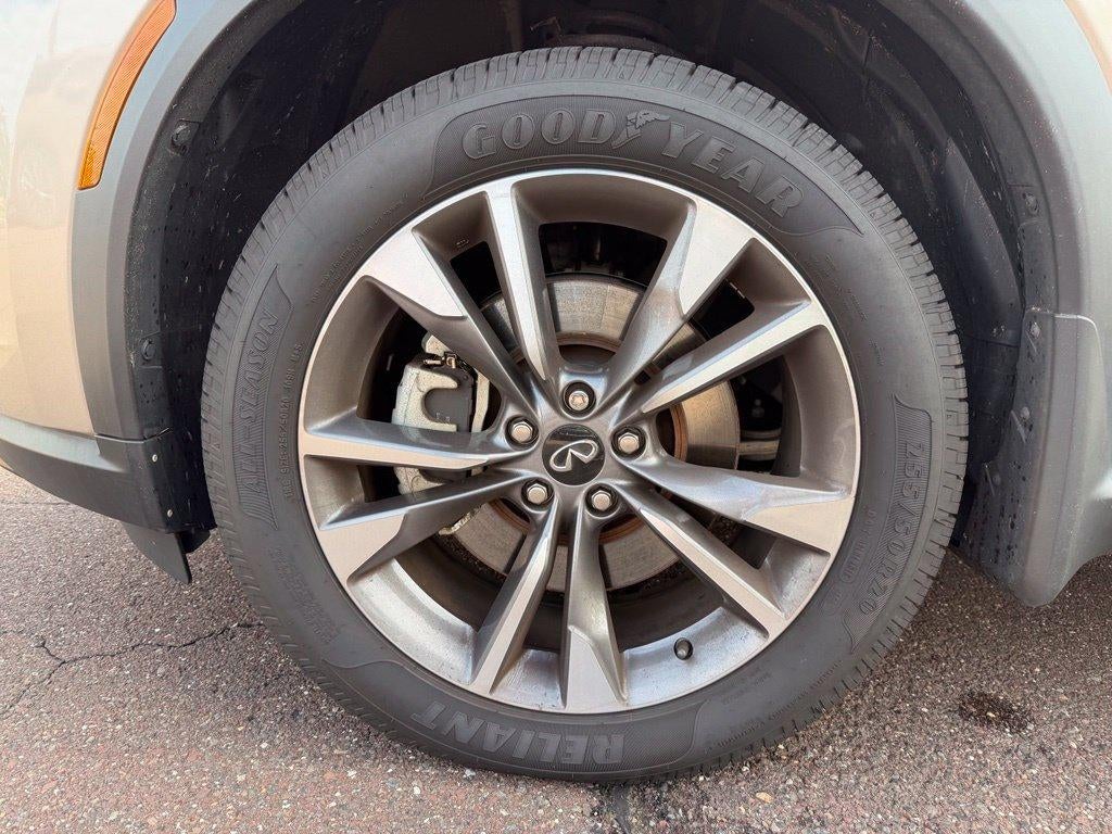 2024 INFINITI QX60 LUXE AWD