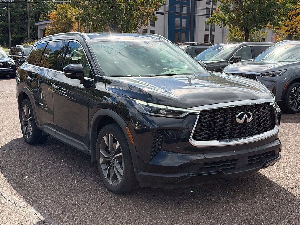 2023 INFINITI QX60 LUXE AWD