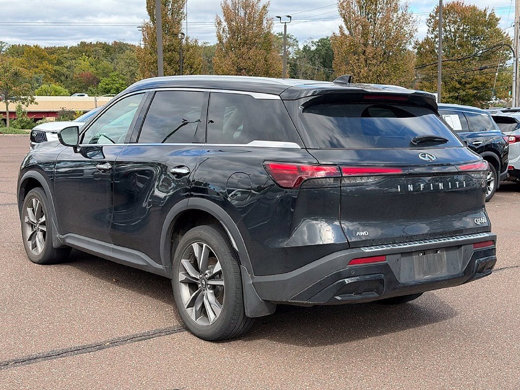2023 INFINITI QX60 LUXE AWD