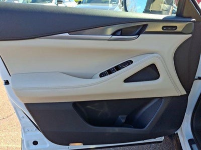 2023 INFINITI QX60 LUXE AWD