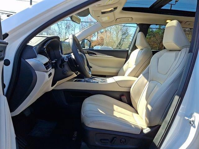 2023 INFINITI QX60 LUXE AWD
