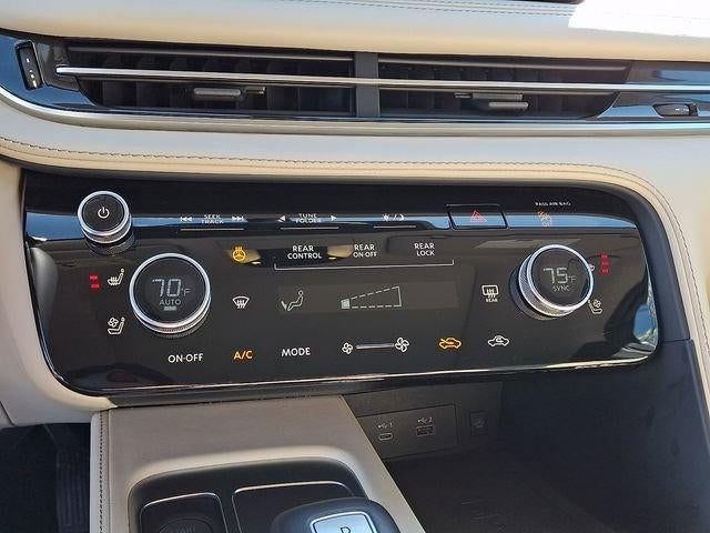 2023 INFINITI QX60 LUXE AWD