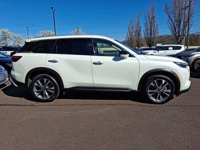 2023 INFINITI QX60 LUXE AWD