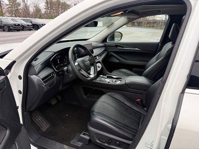 2023 INFINITI QX60 LUXE AWD