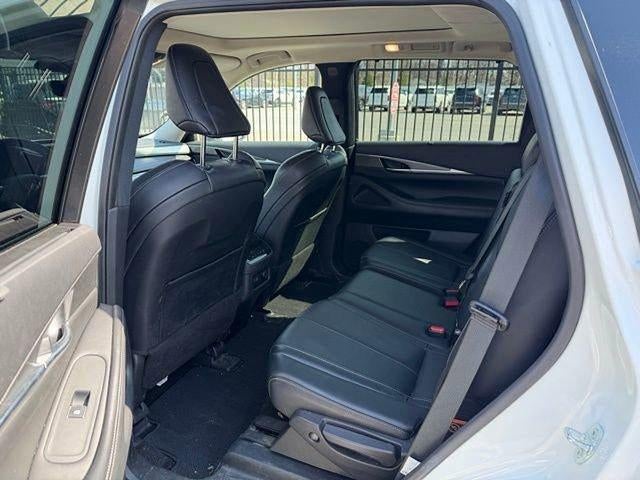 2023 INFINITI QX60 LUXE AWD