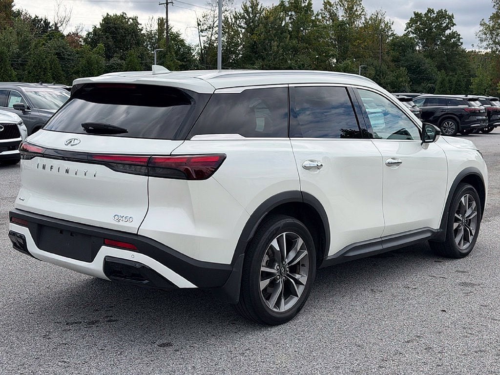 2024 INFINITI QX60 LUXE AWD