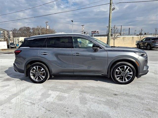 2023 INFINITI QX60 LUXE AWD