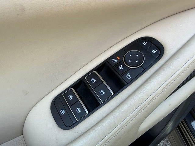 2023 INFINITI QX60 LUXE AWD