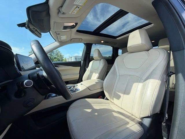 2023 INFINITI QX60 LUXE AWD