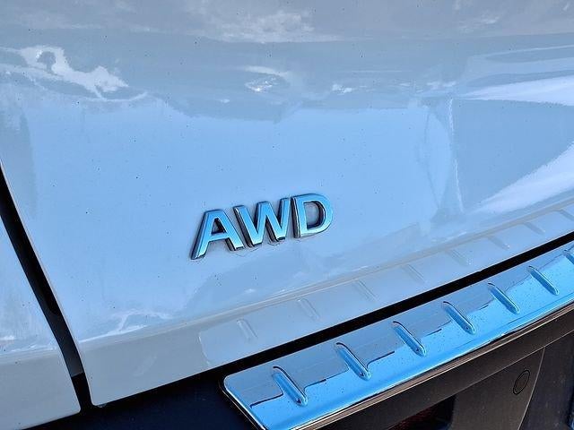 2023 INFINITI QX60 LUXE AWD