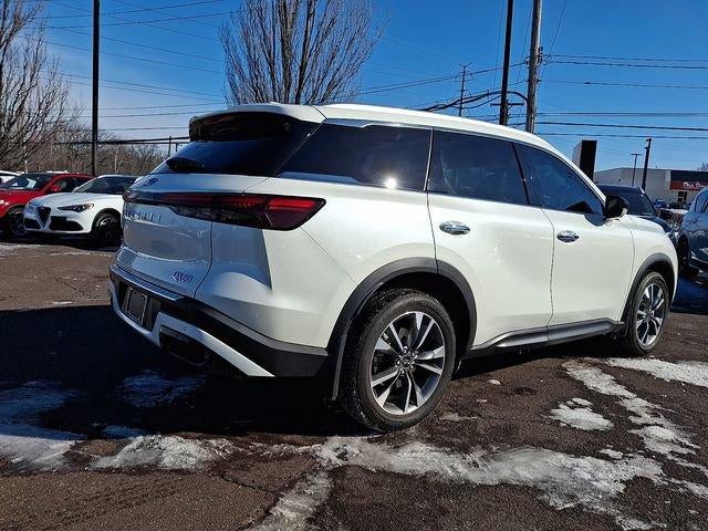 2023 INFINITI QX60 LUXE AWD
