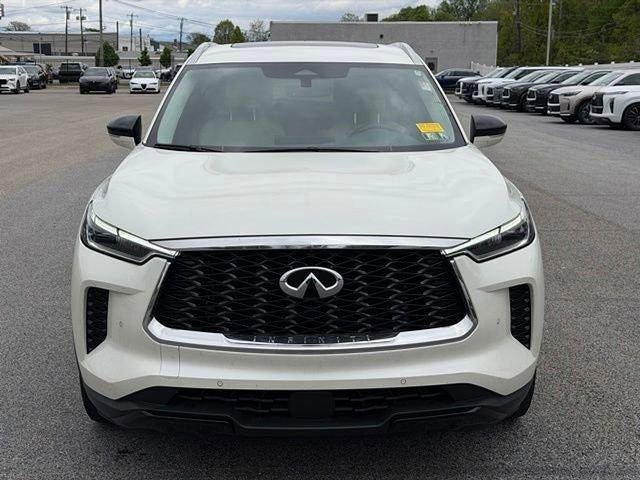 2023 INFINITI QX60 LUXE AWD