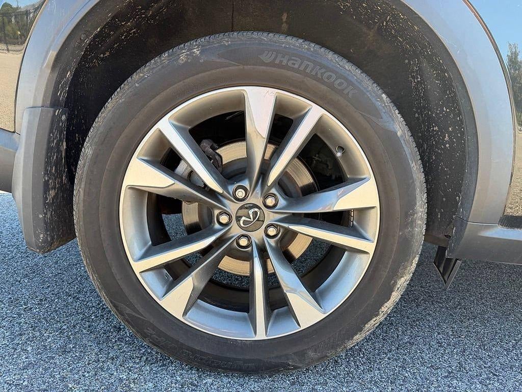 2023 INFINITI QX60 LUXE AWD
