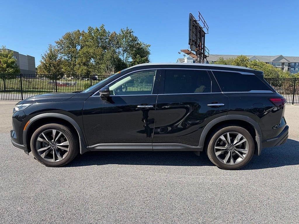 2023 INFINITI QX60 LUXE AWD