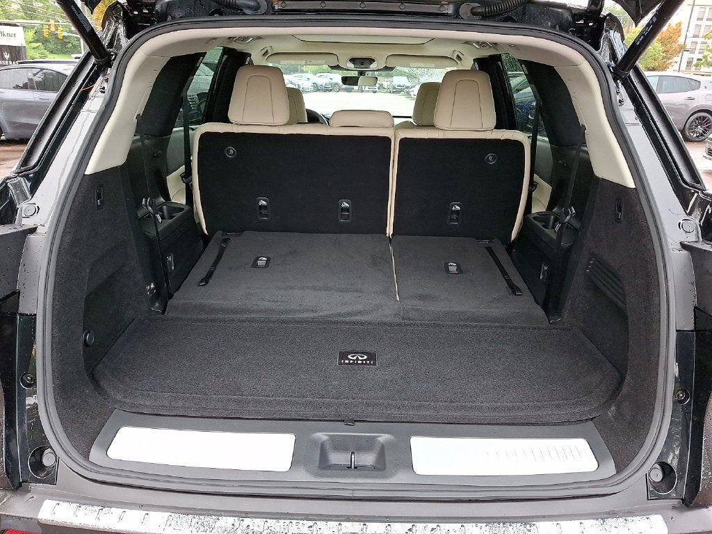2023 INFINITI QX60 LUXE AWD