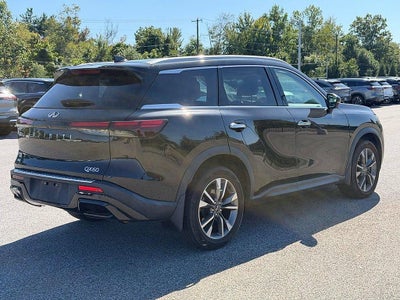2023 INFINITI QX60 LUXE AWD