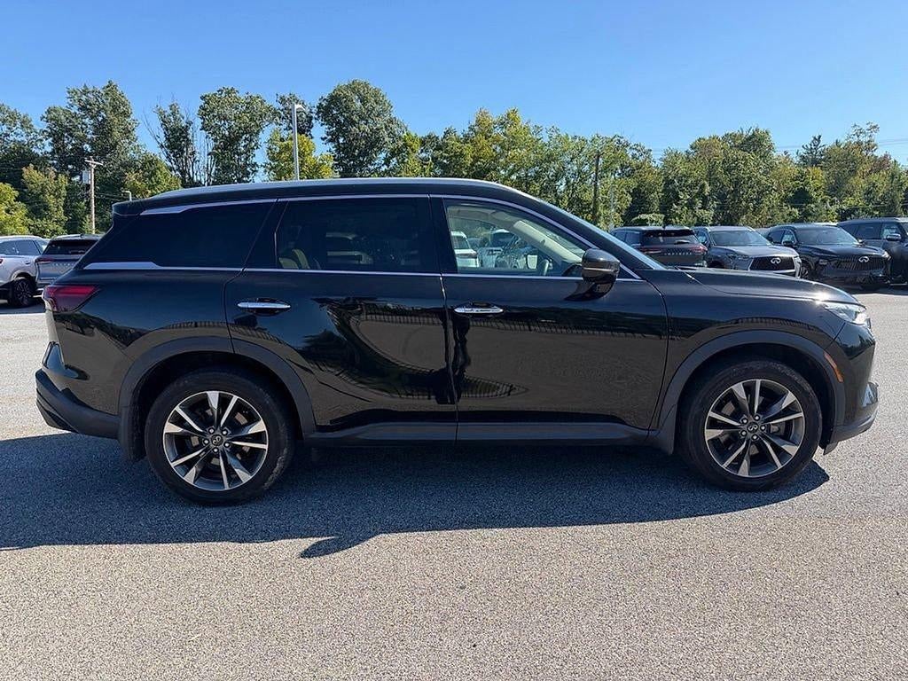 2023 INFINITI QX60 LUXE AWD