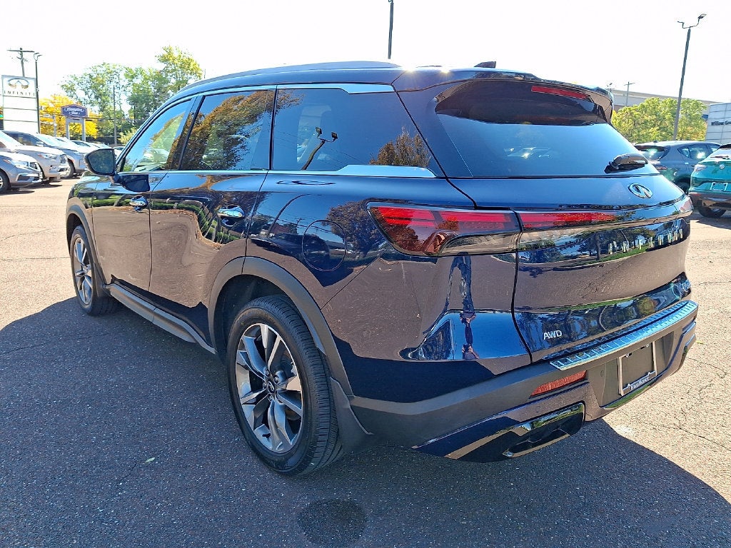 2023 INFINITI QX60 LUXE AWD