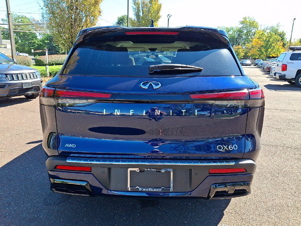 2023 INFINITI QX60 LUXE AWD