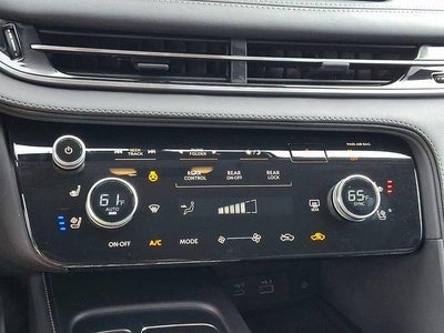 2023 INFINITI QX60 LUXE AWD