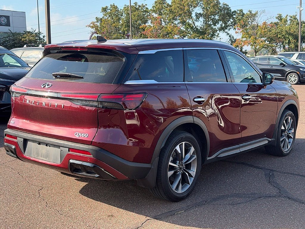 2024 INFINITI QX60 LUXE AWD