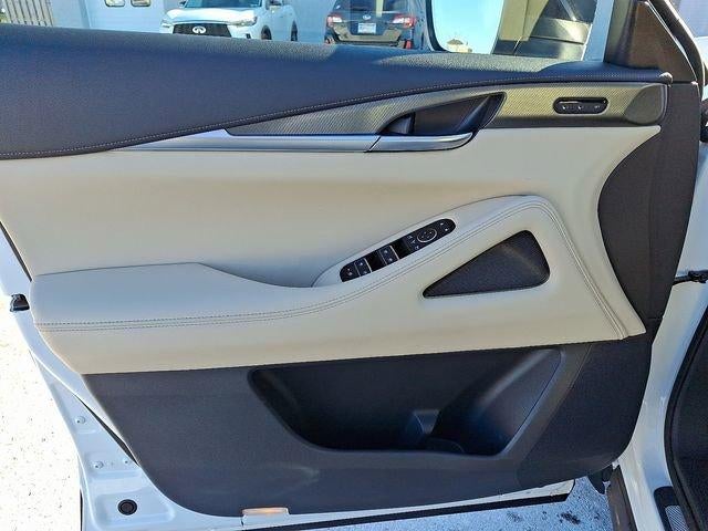2023 INFINITI QX60 LUXE AWD