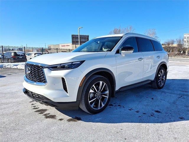 2023 INFINITI QX60 LUXE AWD