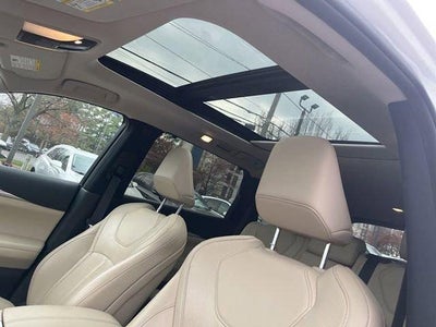 2023 INFINITI QX60 LUXE AWD