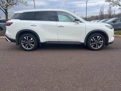2023 INFINITI QX60 LUXE AWD