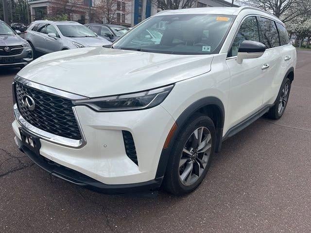 2023 INFINITI QX60 LUXE AWD