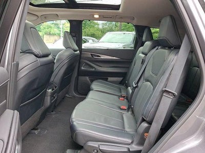 2023 INFINITI QX60 LUXE AWD