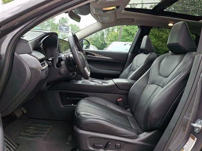 2023 INFINITI QX60 LUXE AWD