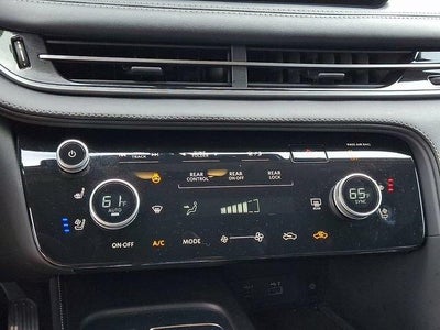 2023 INFINITI QX60 LUXE AWD