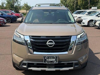 2024 Nissan Pathfinder Platinum 4WD