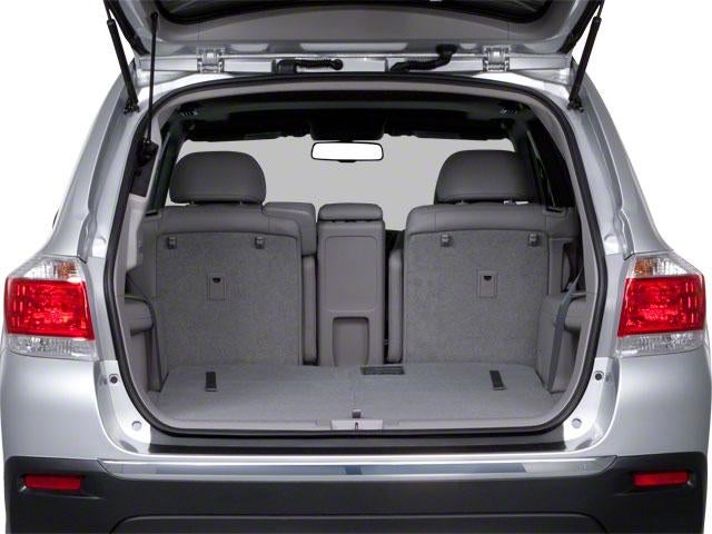 2013 Toyota Highlander 4WD 4dr V6 Plus (Natl)