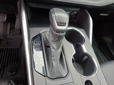 2022 Toyota Highlander XLE AWD (Natl)