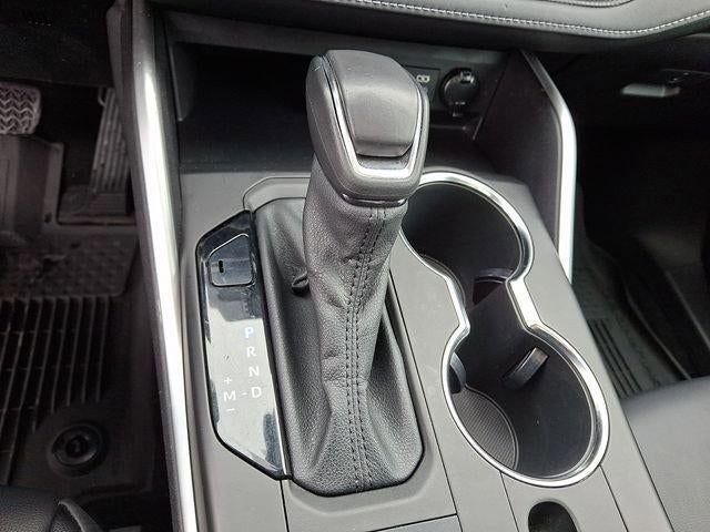 2022 Toyota Highlander XLE AWD (Natl)